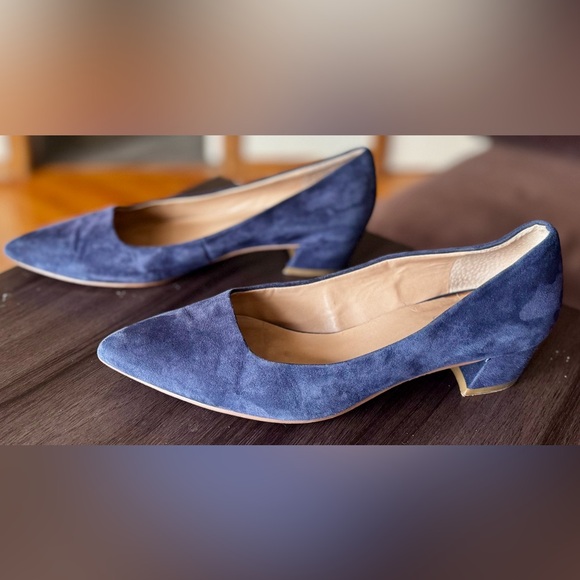 Franco Sarto Navy Suede Block Heel Pumps - Size 8 - Picture 1 of 9